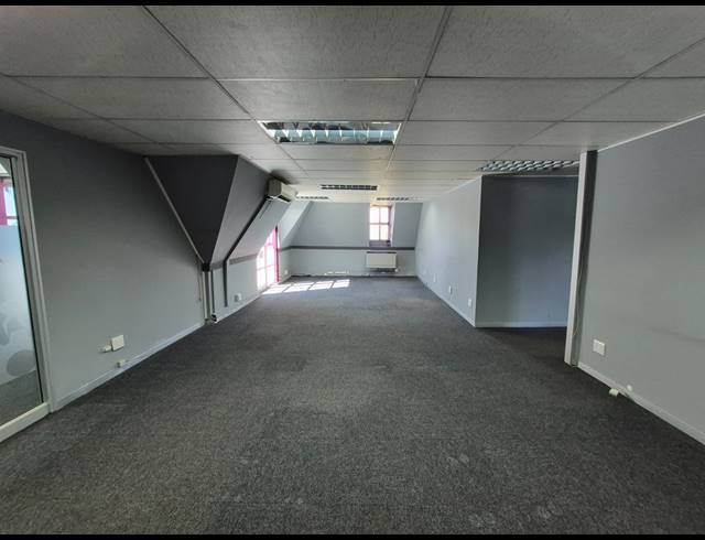 149M² OFFICE TO LET IN MORNINGSIDE